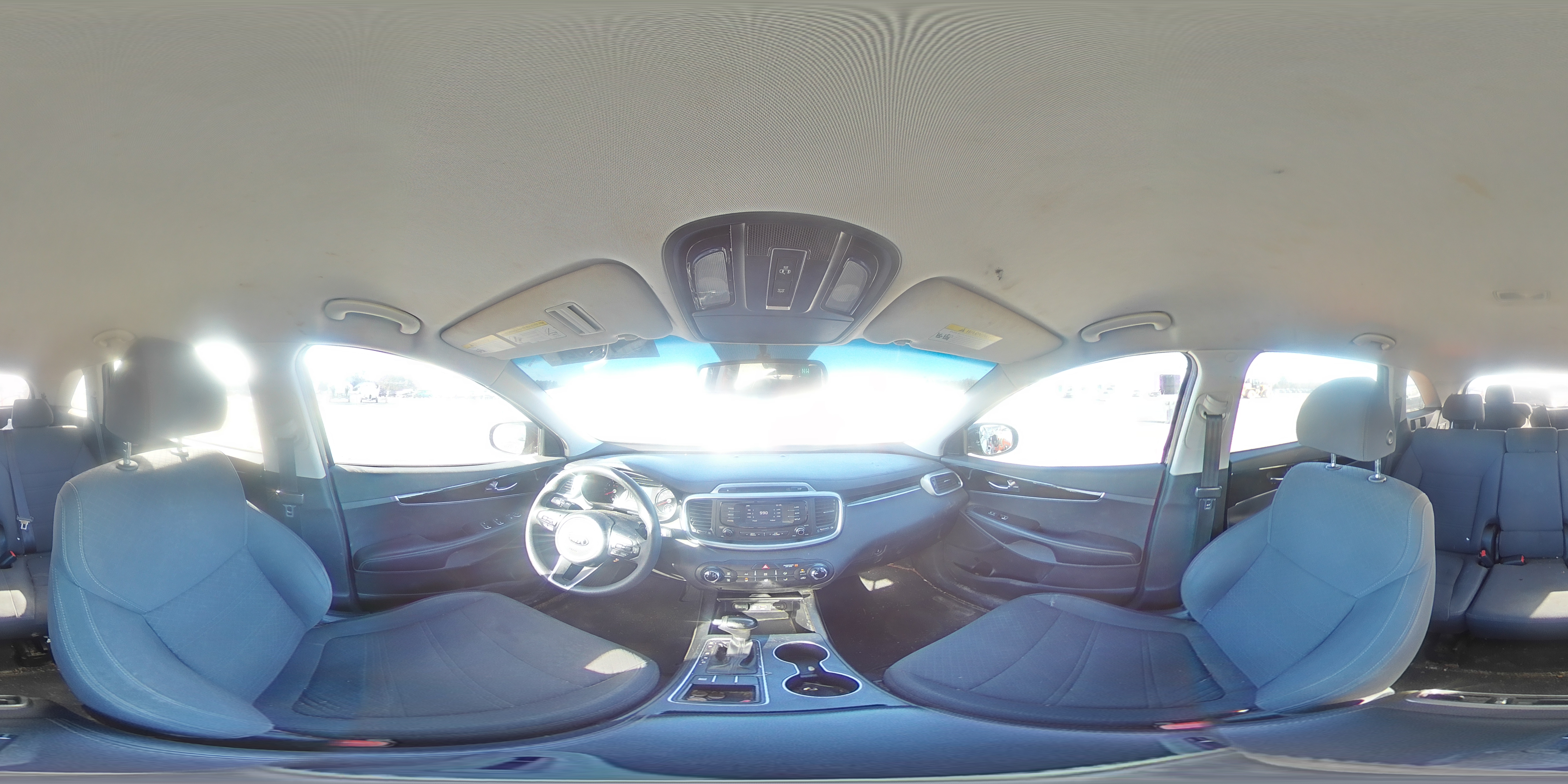 2018 Kia Sorento - Image 14