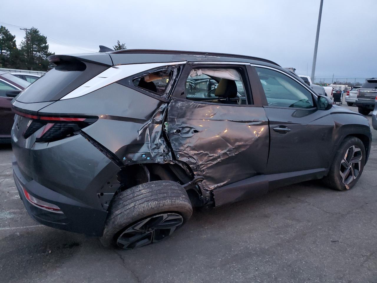 2022 Hyundai Tucson - Image 3