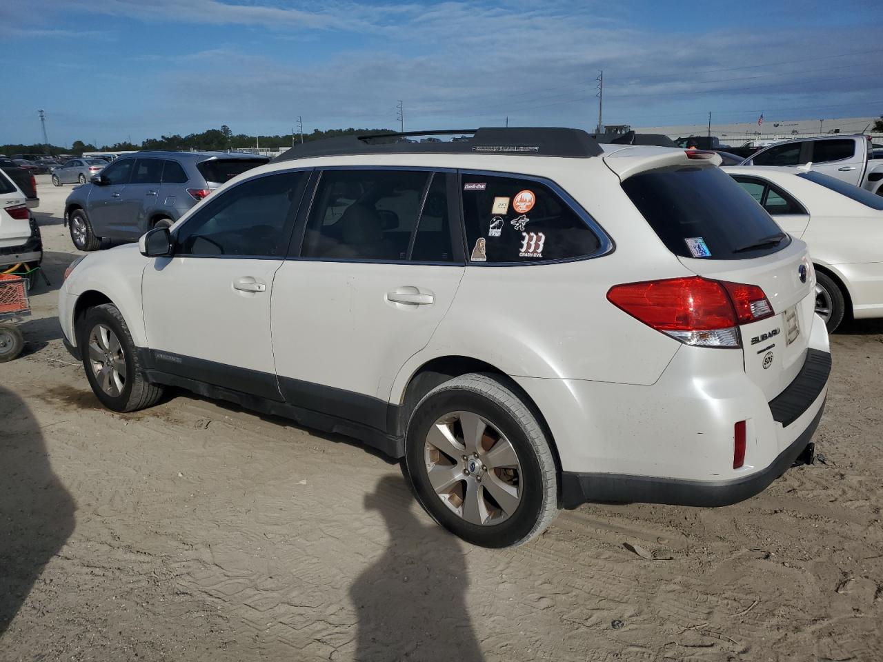 2012 Subaru Outback - Image 2