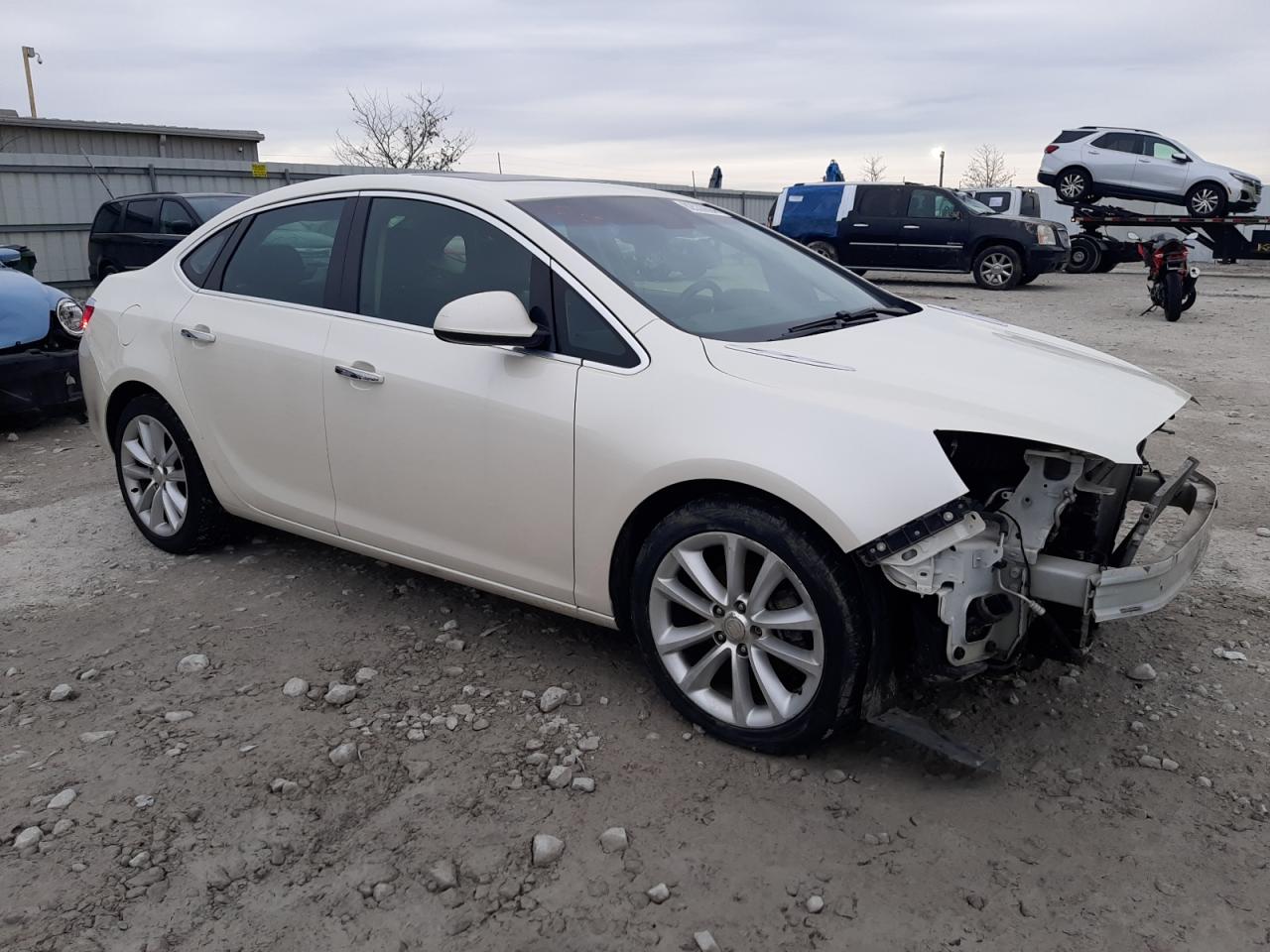 2013 Buick Verano - Image 4