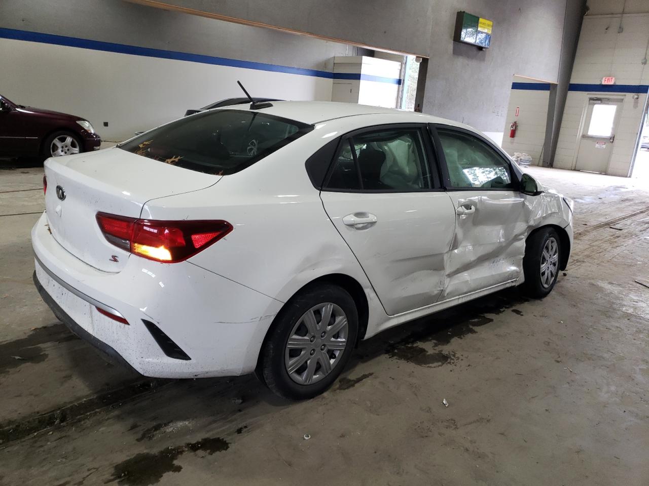 VIN 3KPA24AD1ME376503 2021 KIA RIO no.3