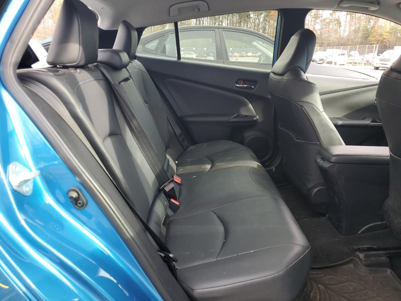 2019 Toyota Prius - Image 10