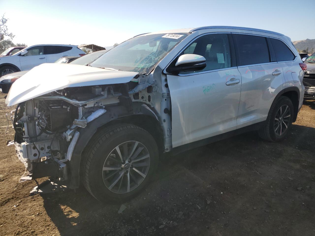 2019 Toyota Highlander Se VIN: 5TDJZRFH7KS605368 Lot: 79713414