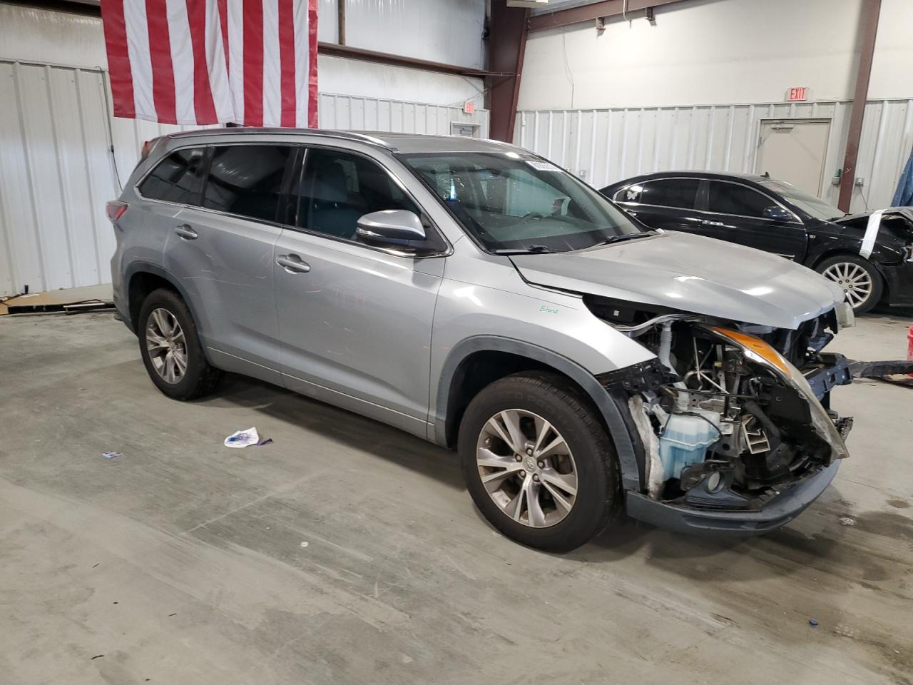 2015 Toyota Highlander - Image 4