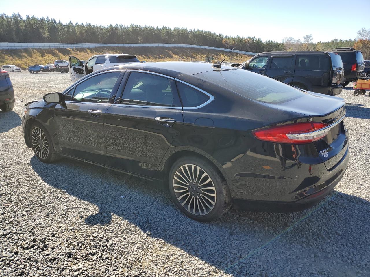 VIN 3FA6P0HD7HR270339 2017 FORD FUSION no.2