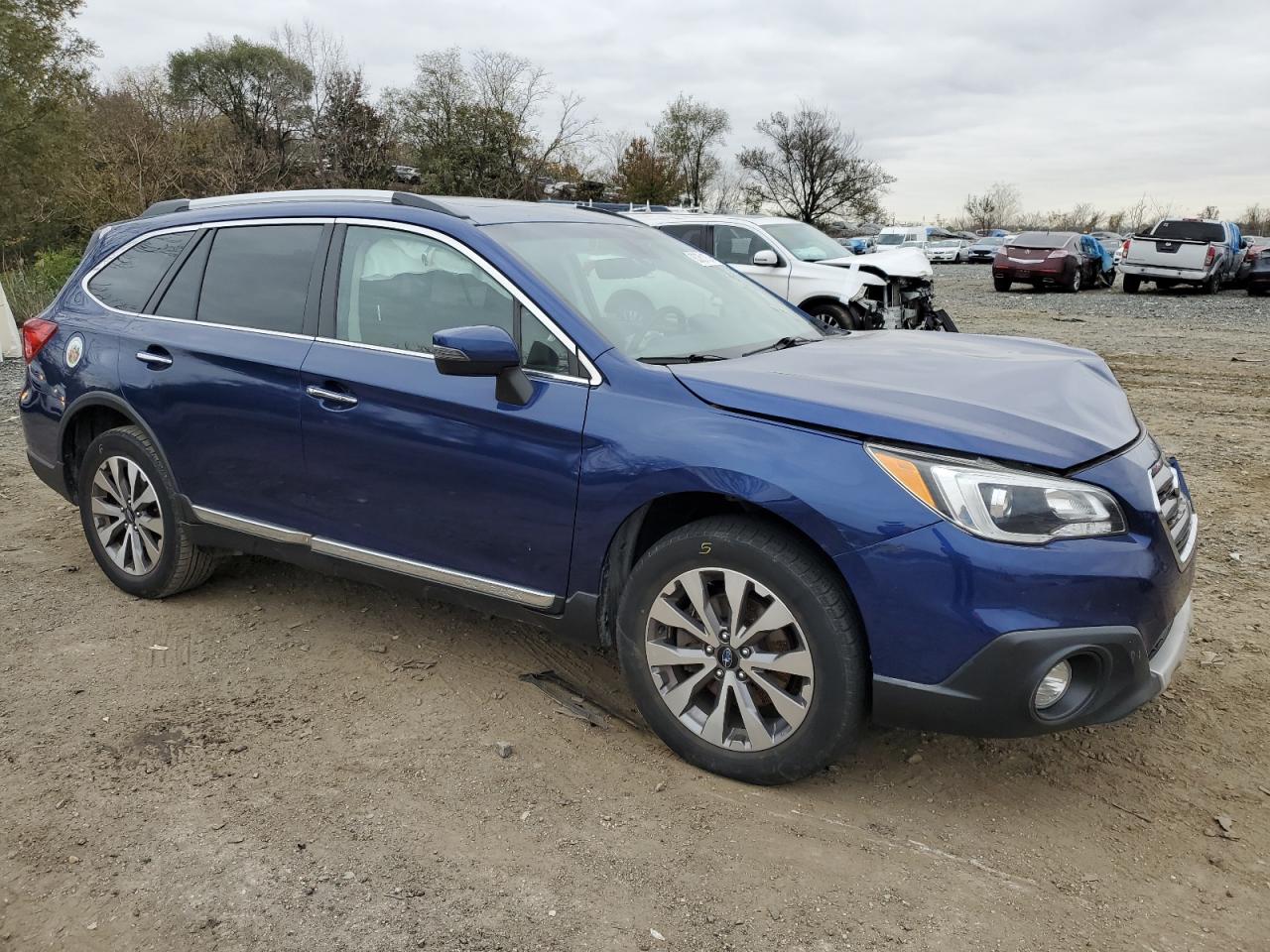 2017 Subaru Outback - Image 4