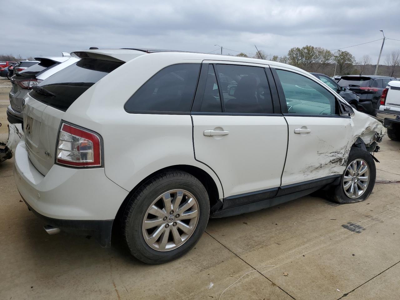 2010 Ford Edge - Image 3