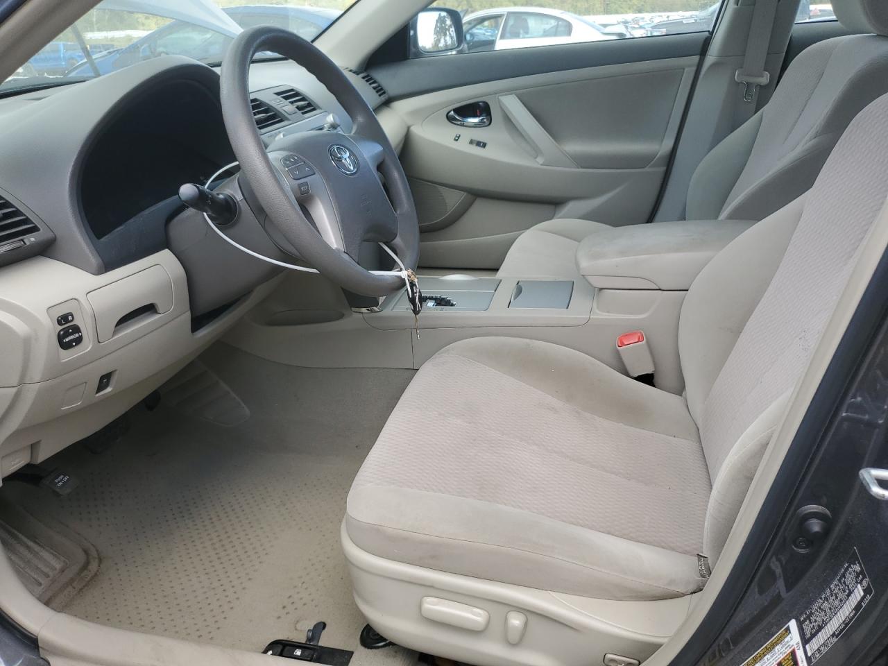 2011 Toyota Camry - Image 7