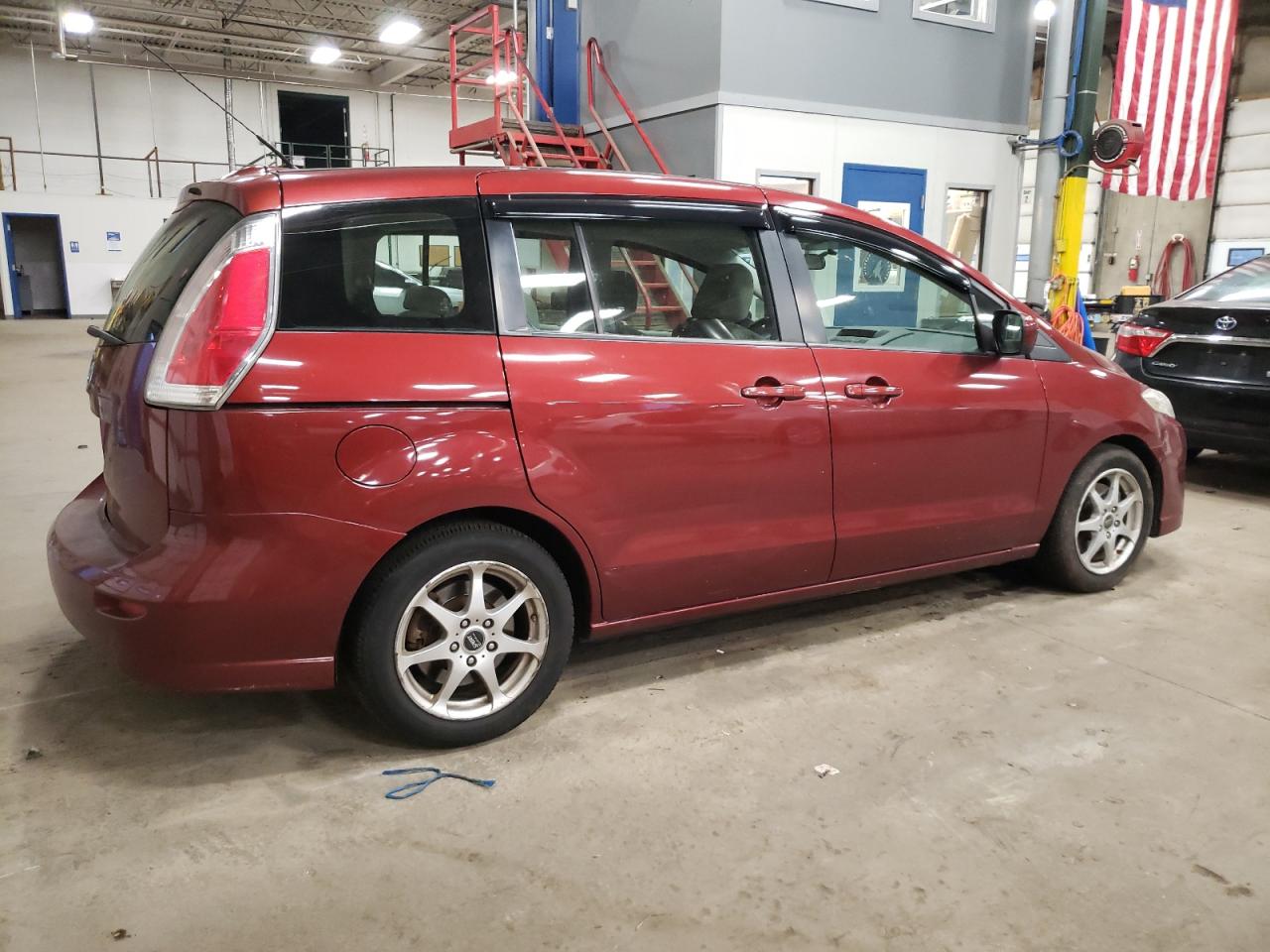 2010 Mazda 5 - Image 3