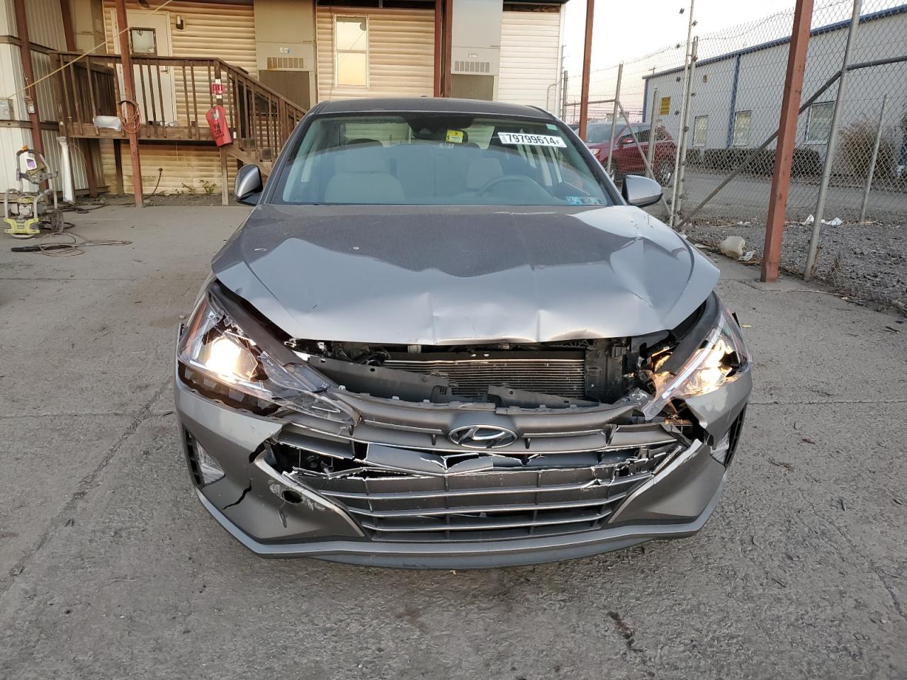 2020 Hyundai Elantra - Image 5