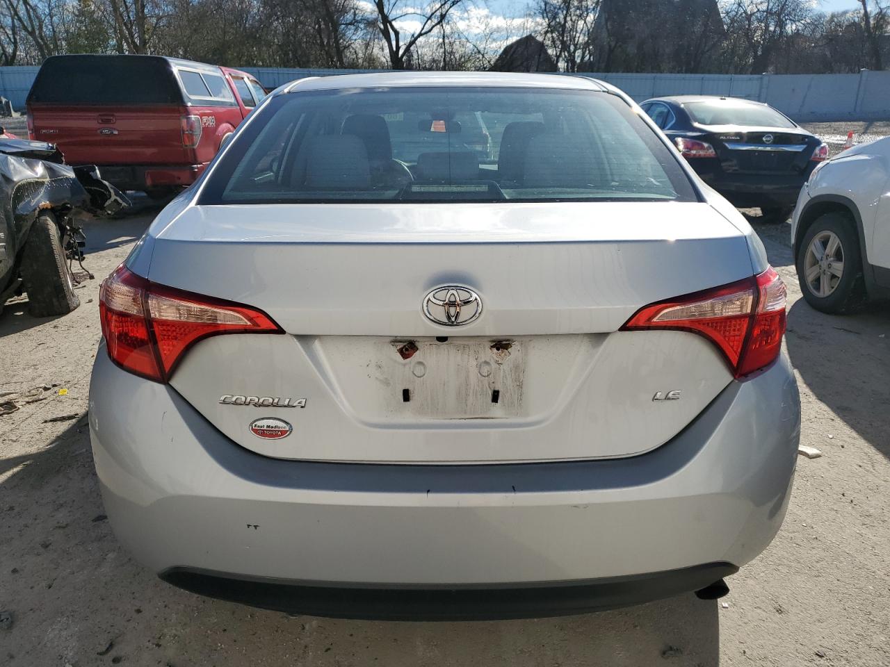 2018 Toyota Corolla L VIN: 2T1BURHE1JC097119 Lot: 80139384