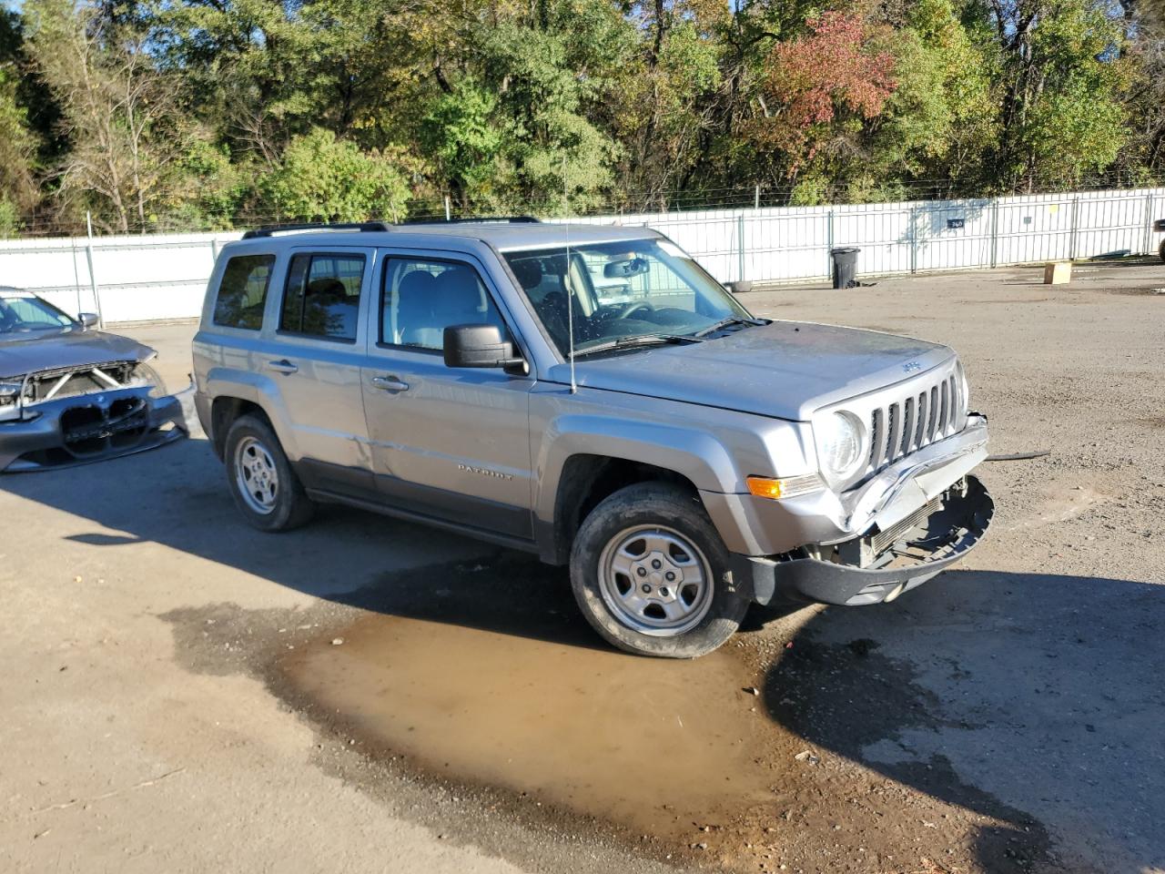 VIN 1C4NJPBB4GD810096 2016 JEEP PATRIOT no.4