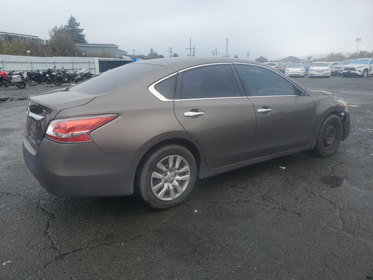 2014 Nissan Altima - Image 3