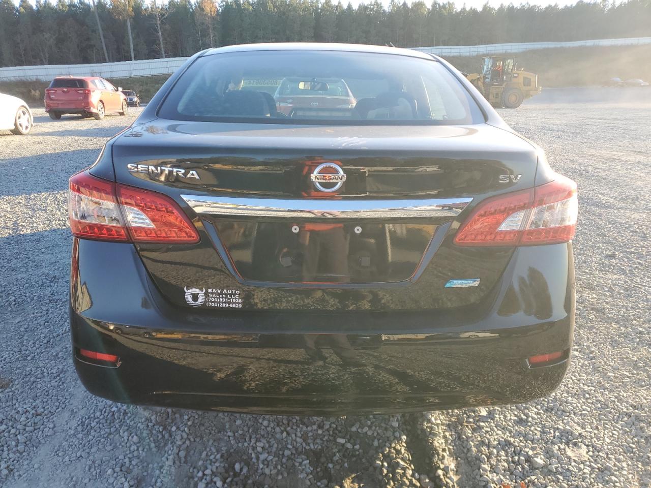 2013 Nissan Sentra - Image 6