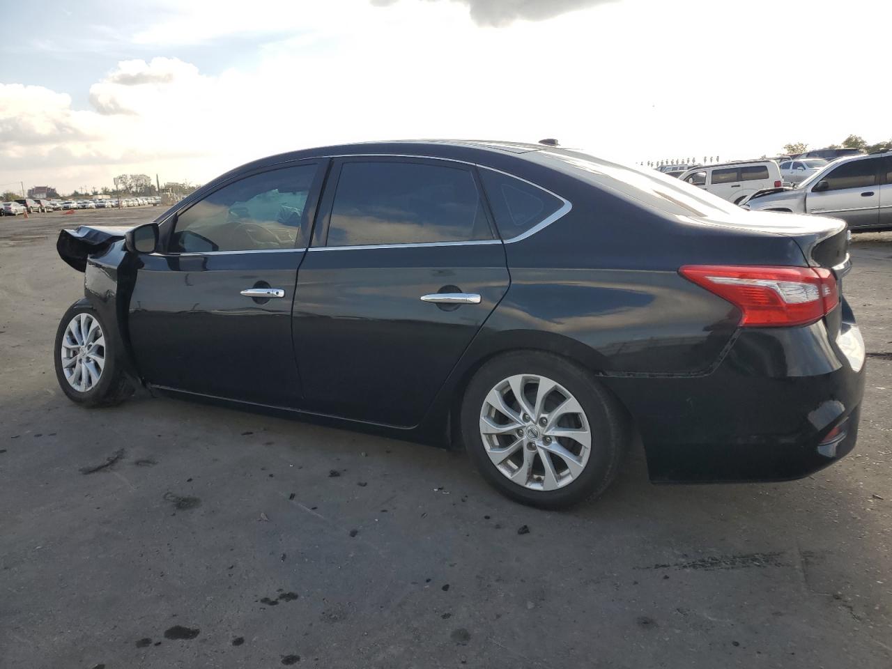 2019 Nissan Sentra - Image 2