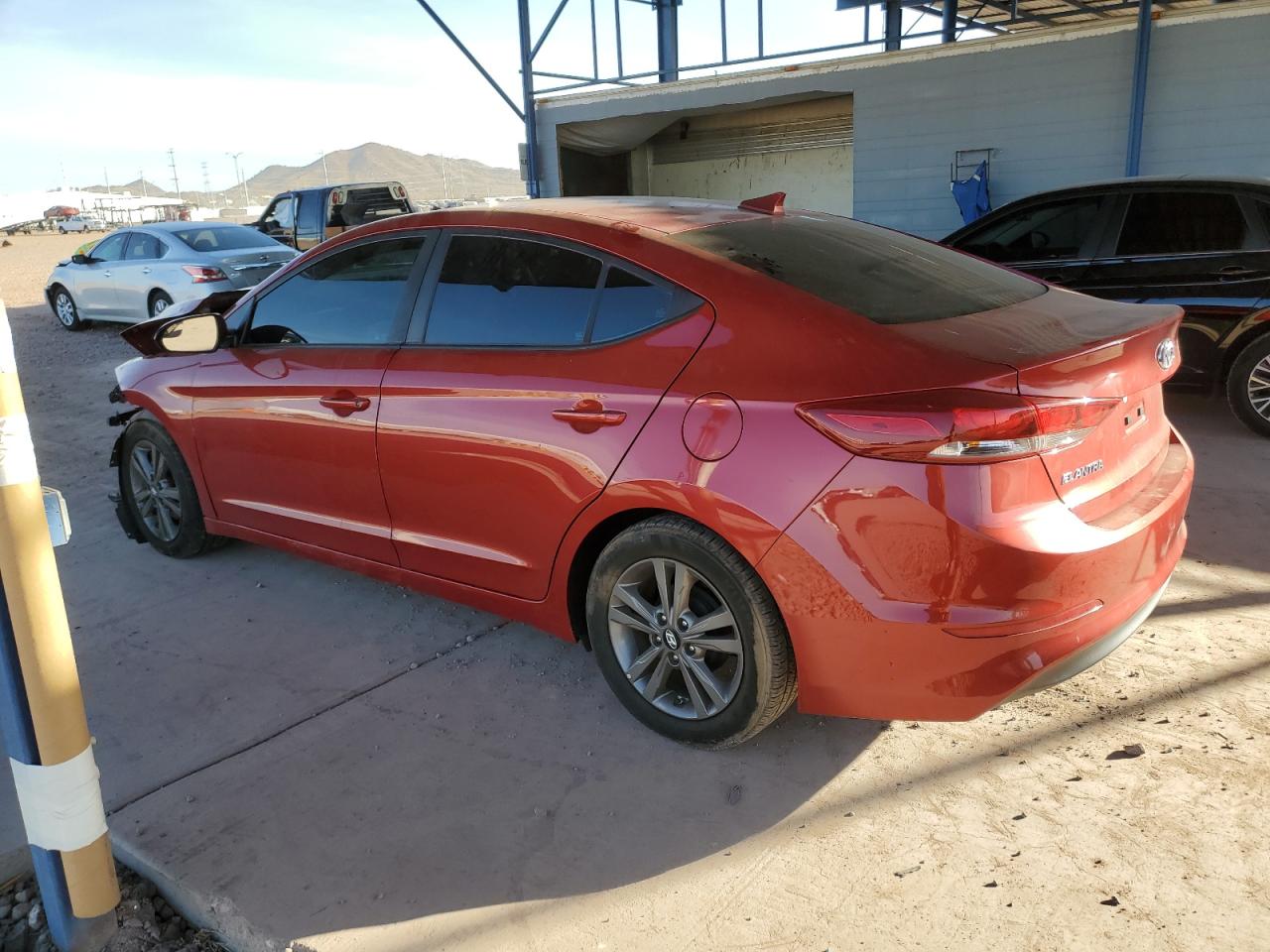 2017 Hyundai Elantra - Image 2