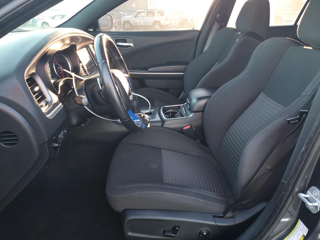 2019 Dodge Charger - Image 7