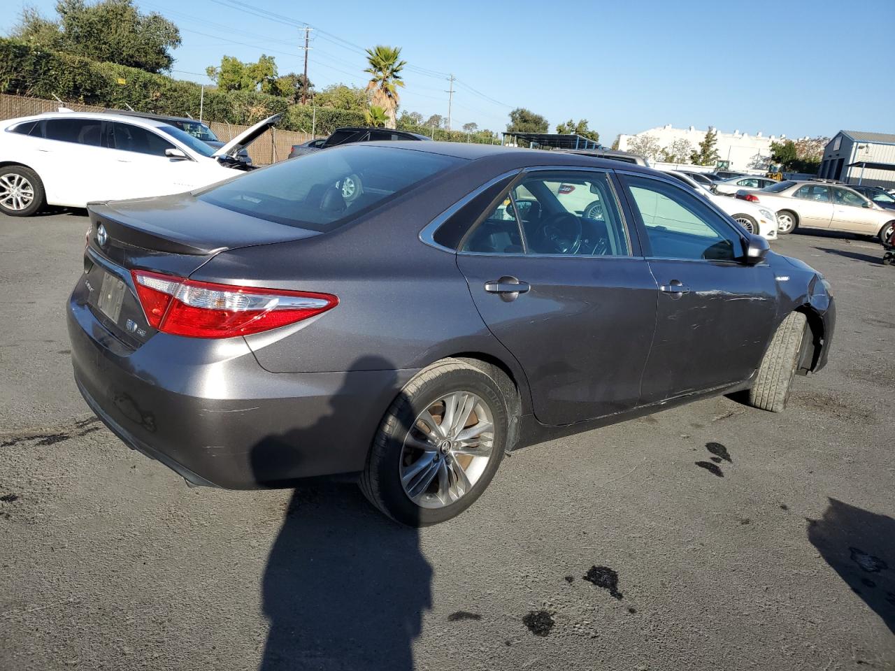 2016 Toyota Camry - Image 3