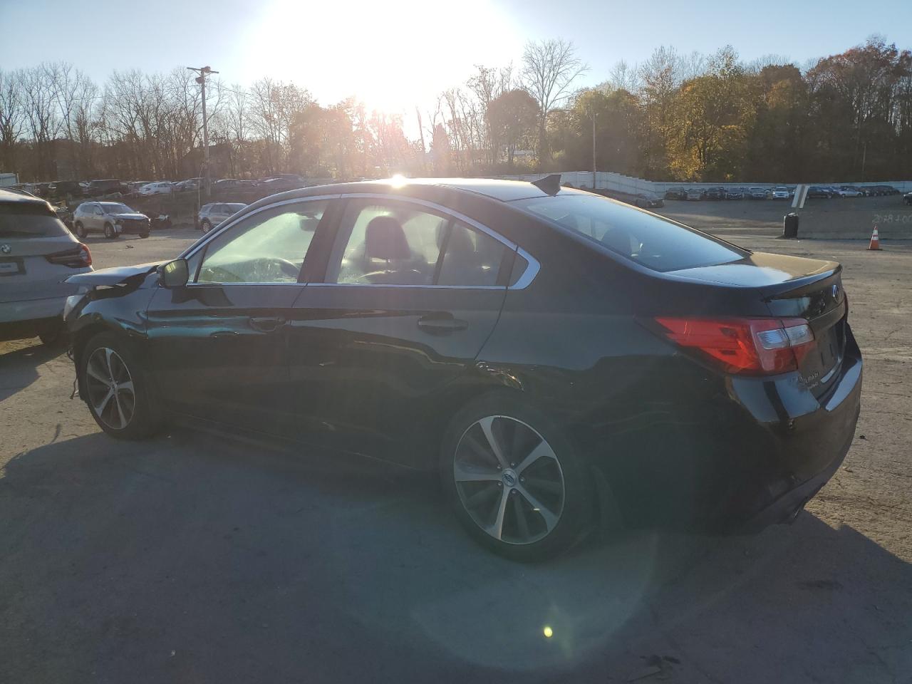 2019 Subaru Legacy - Image 2