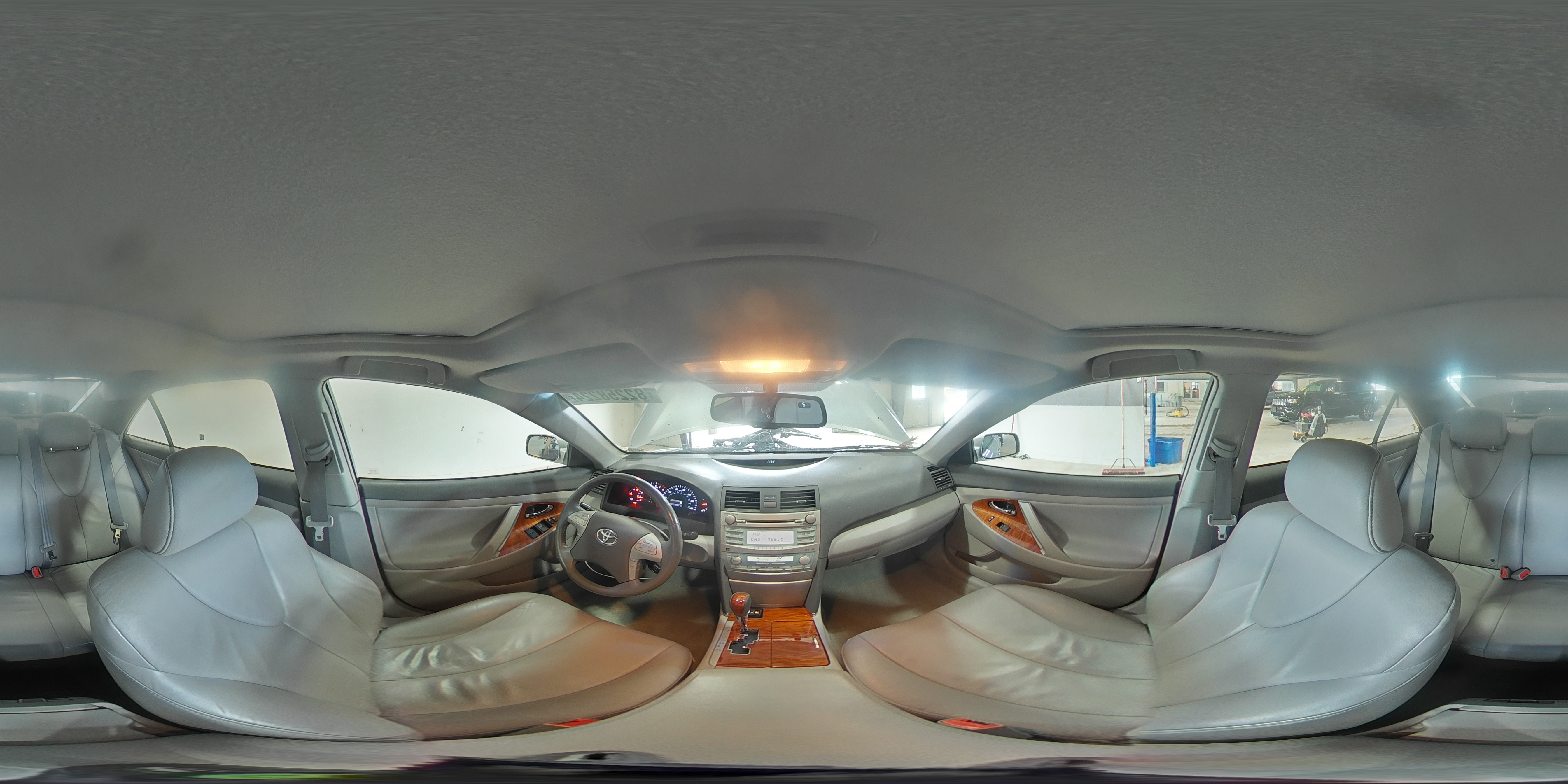 2008 Toyota Camry - Image 13