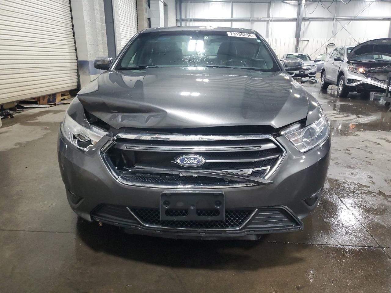 2015 Ford Taurus - Image 5