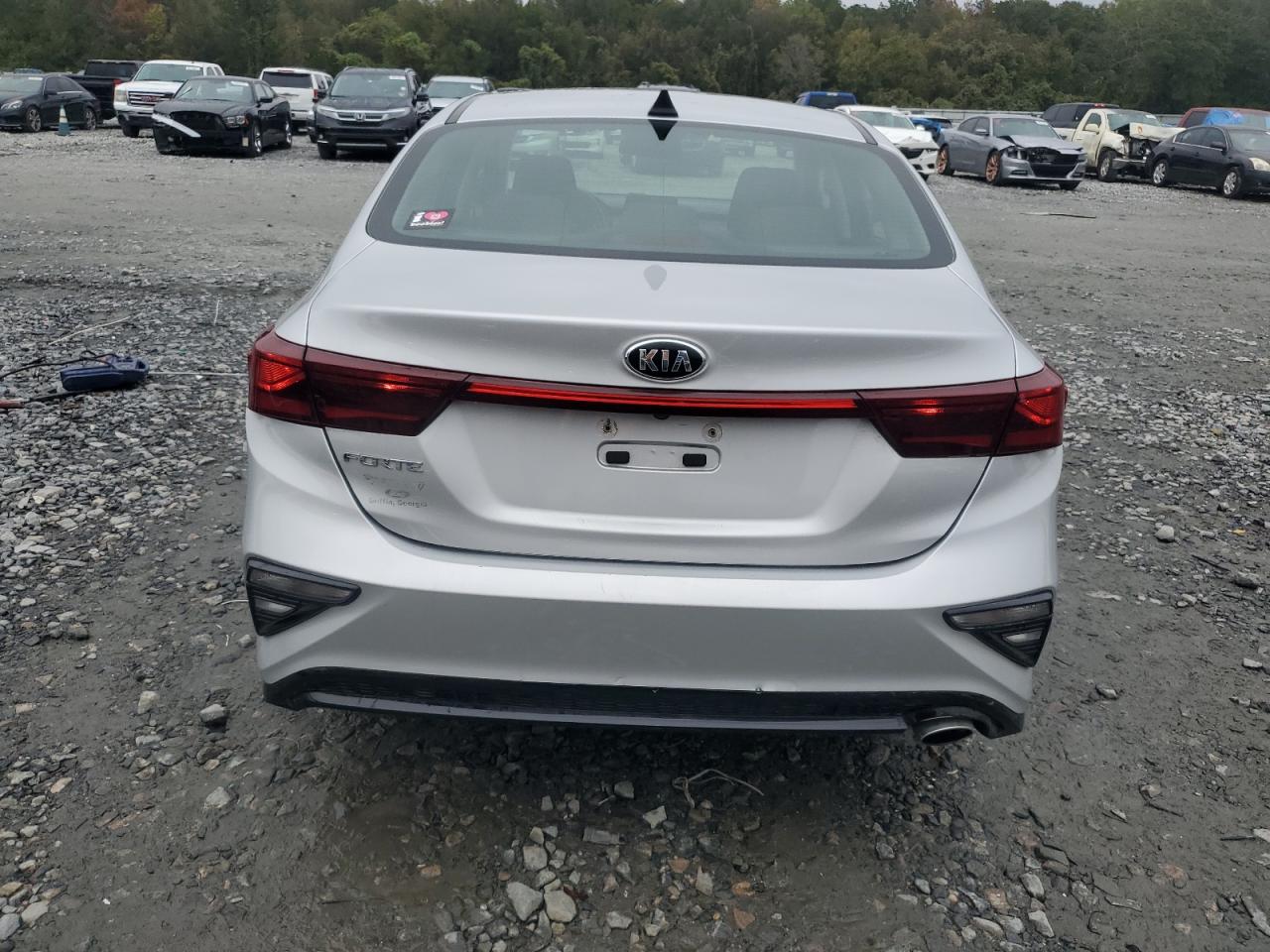 2019 Kia Forte - Image 6