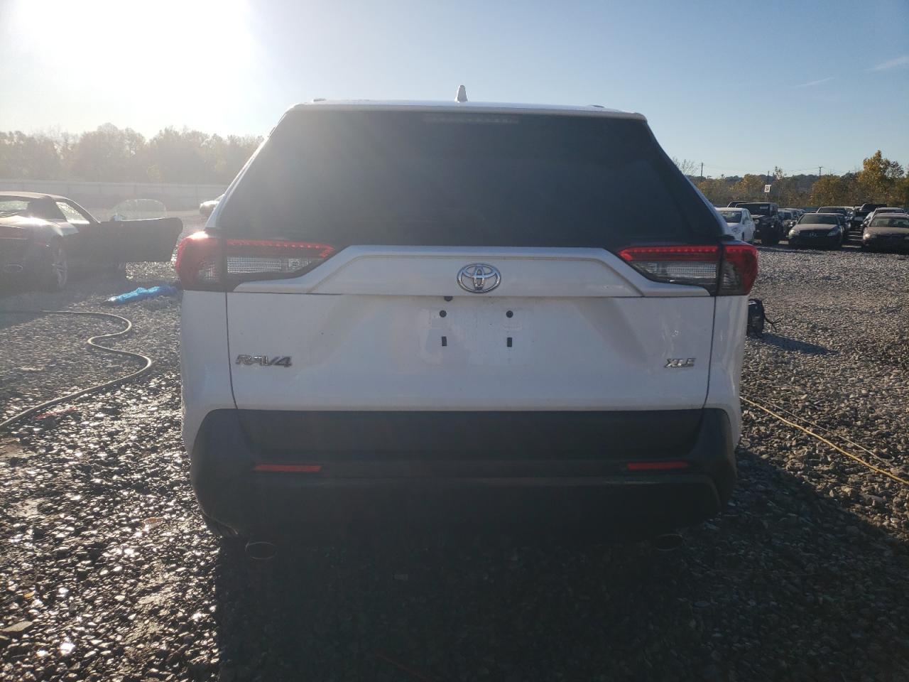 2021 Toyota RAV 4 - Image 6