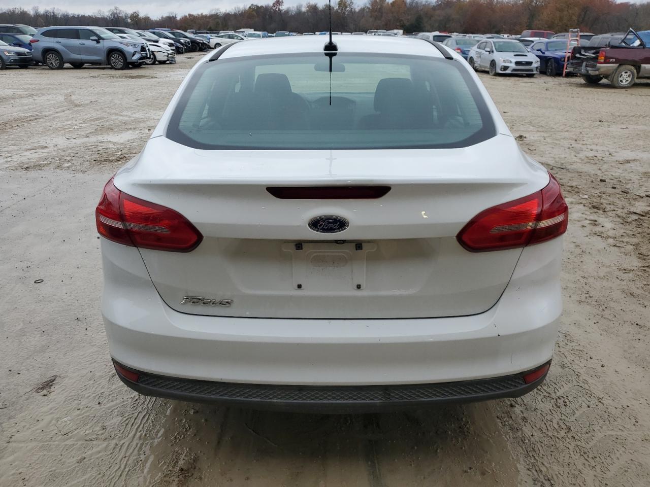 2018 Ford Focus - Image 6