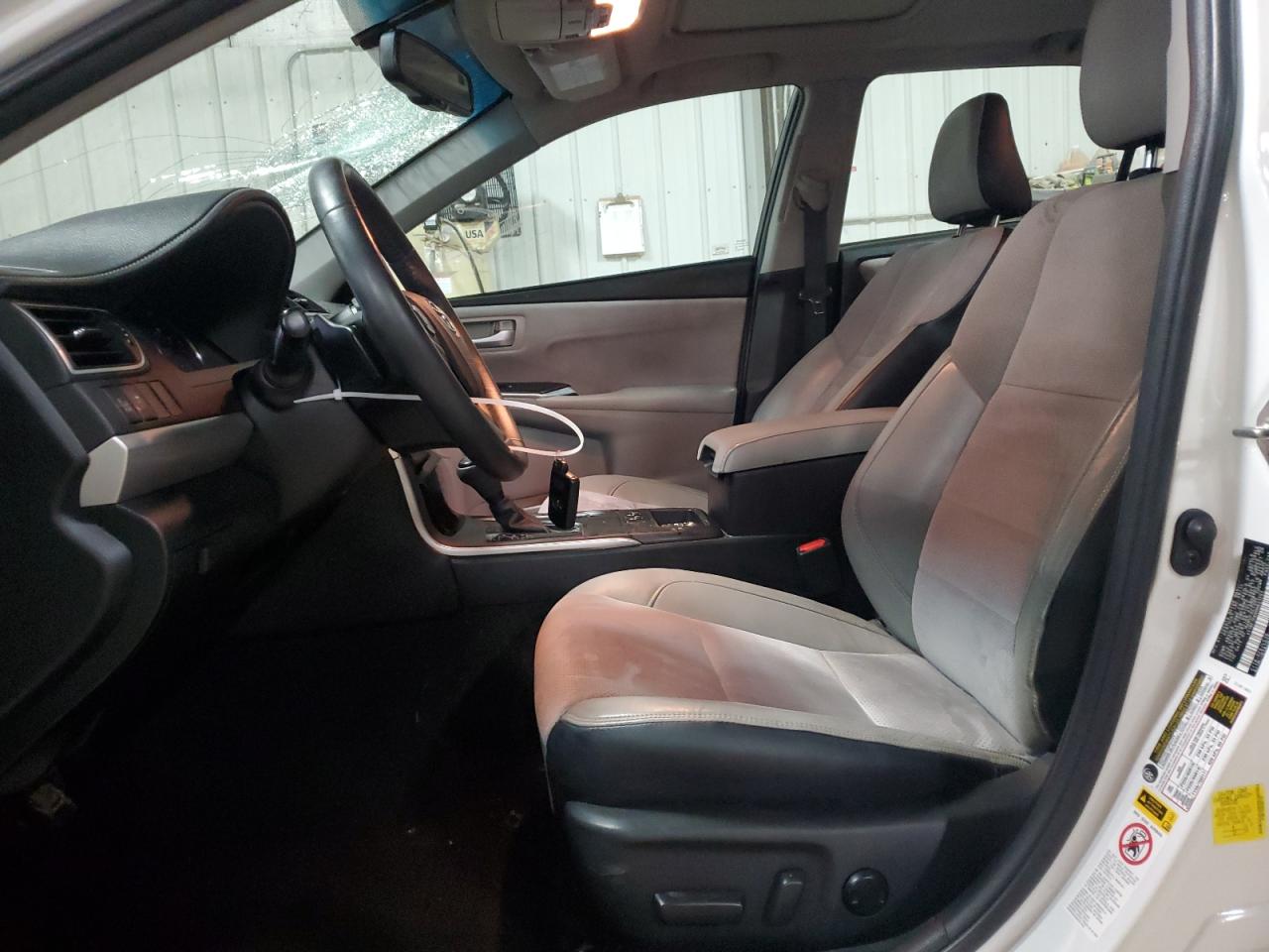 2017 Toyota Camry - Image 7