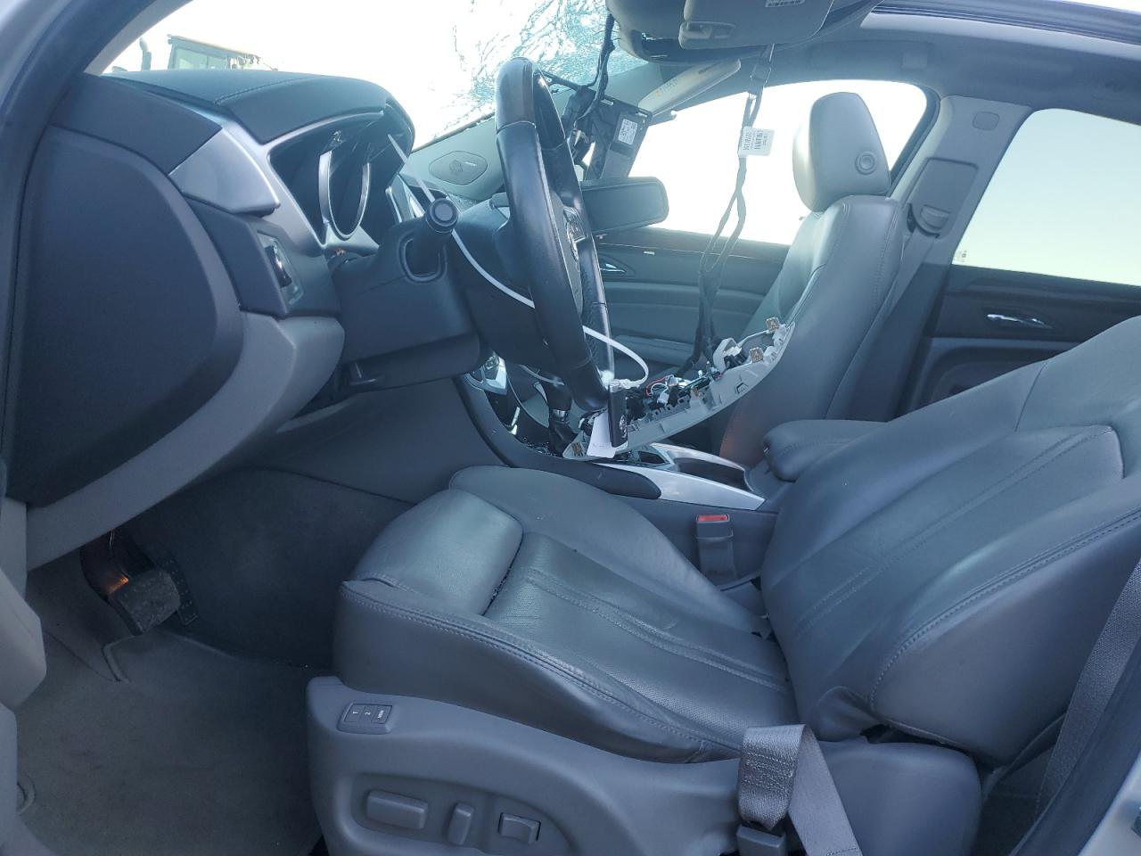 2012 Cadillac SRX - Image 7