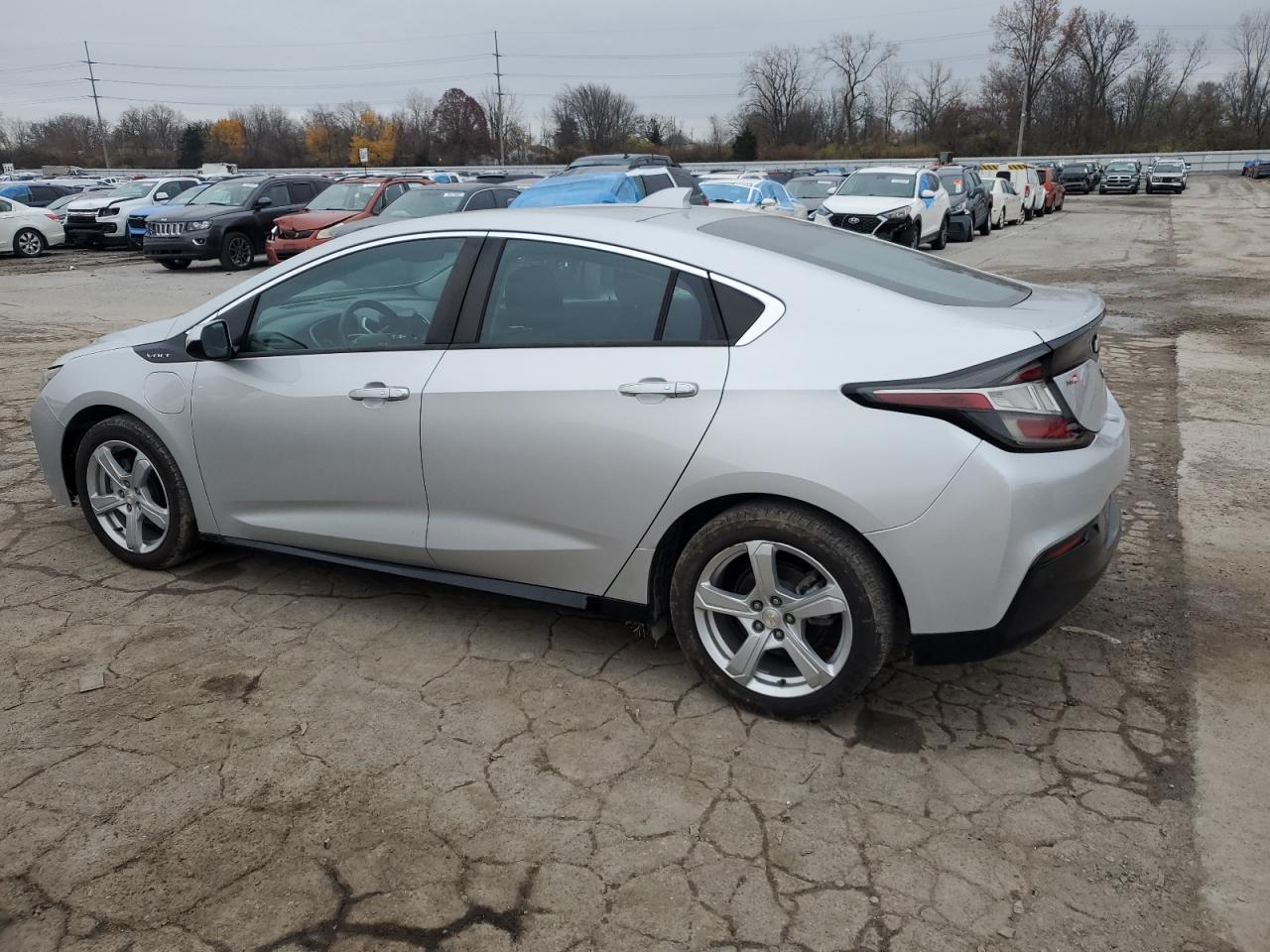 2017 Chevrolet Volt - Image 2