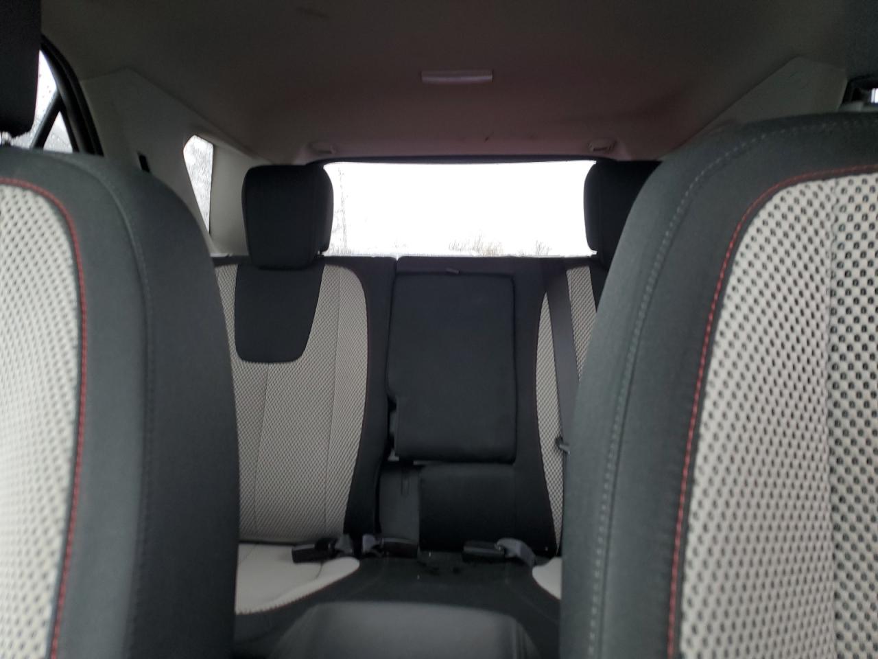 2017 Chevrolet Equinox - Image 10