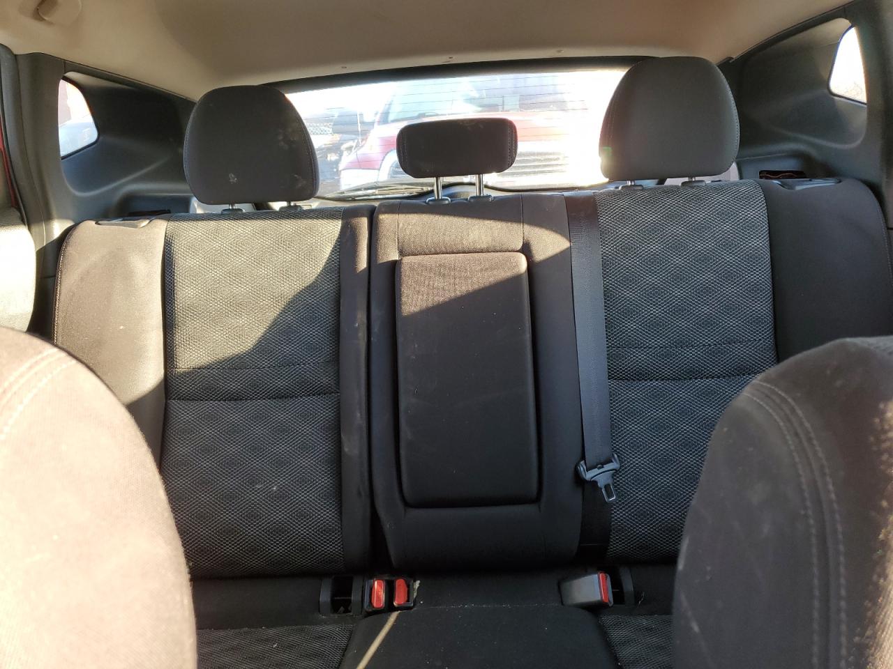 2018 Nissan Rogue - Image 10