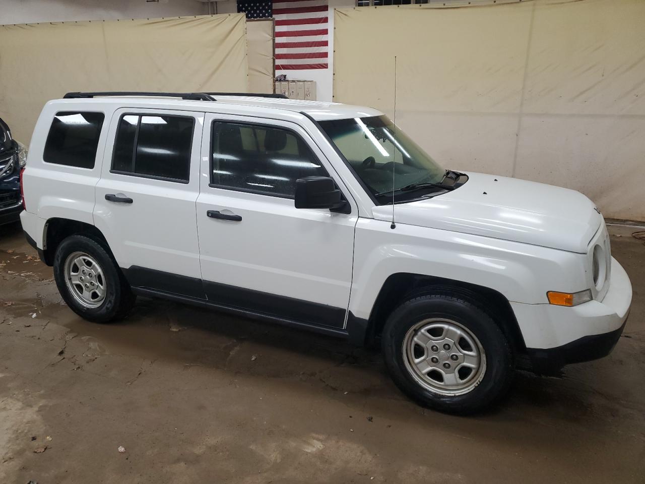 VIN 1C4NJPBB7FD438445 2015 JEEP PATRIOT no.4