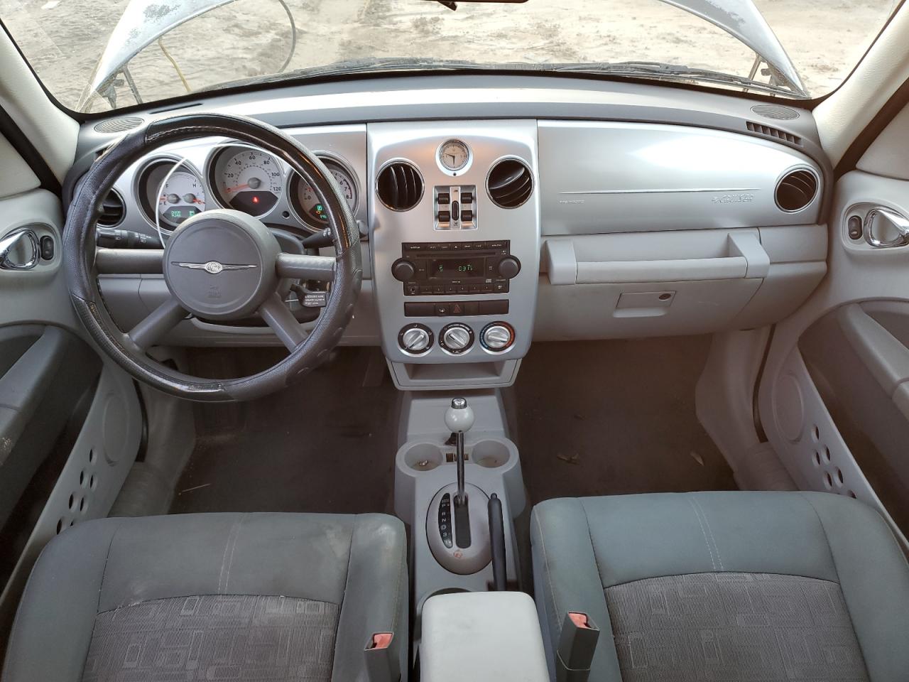 2006 Chrysler PT Cruiser - Image 8