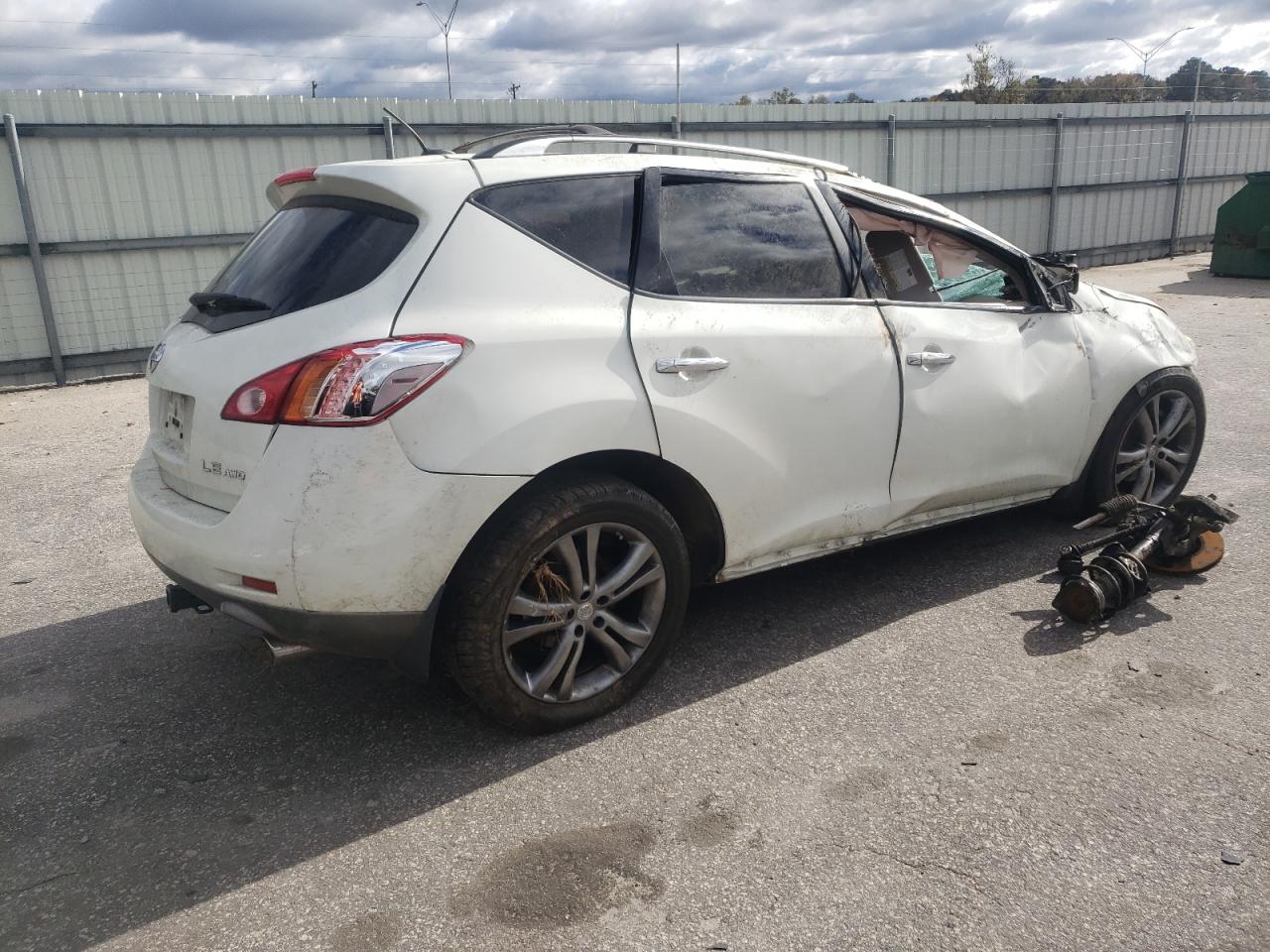 2010 Nissan Murano - Image 3