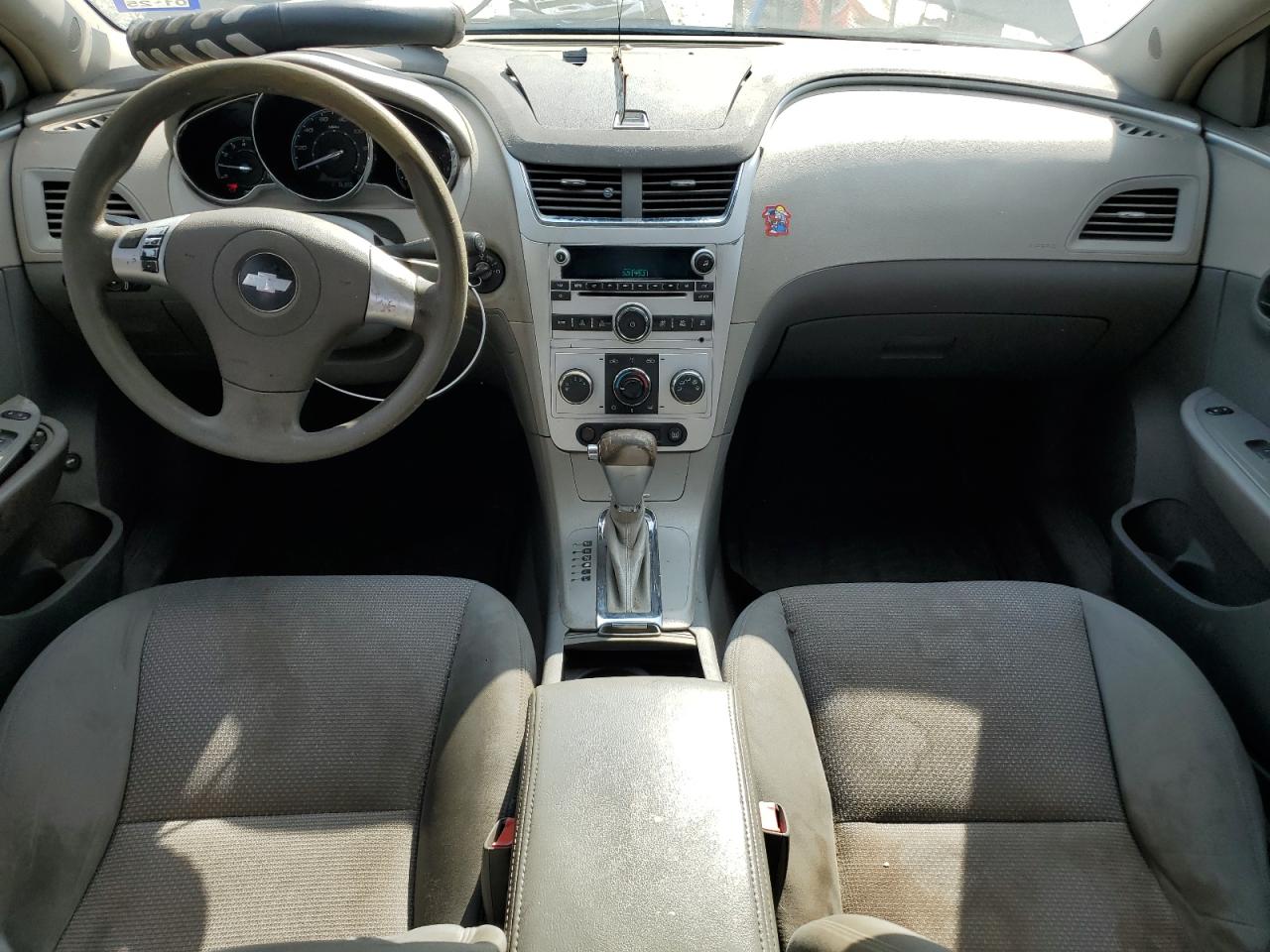 2009 Chevrolet Malibu - Image 8