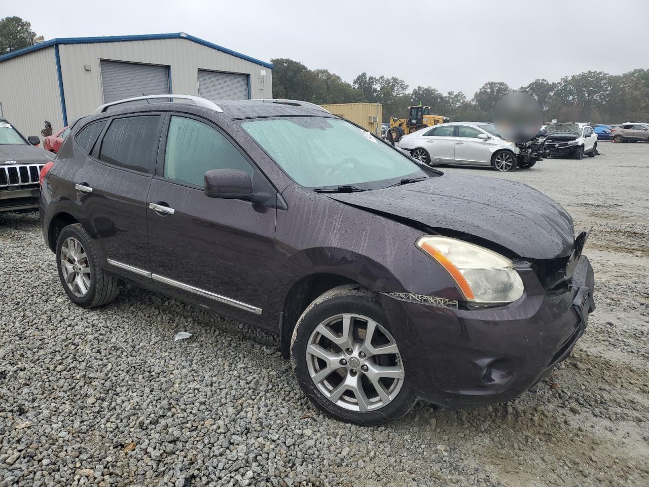 2011 Nissan Rogue - Image 4