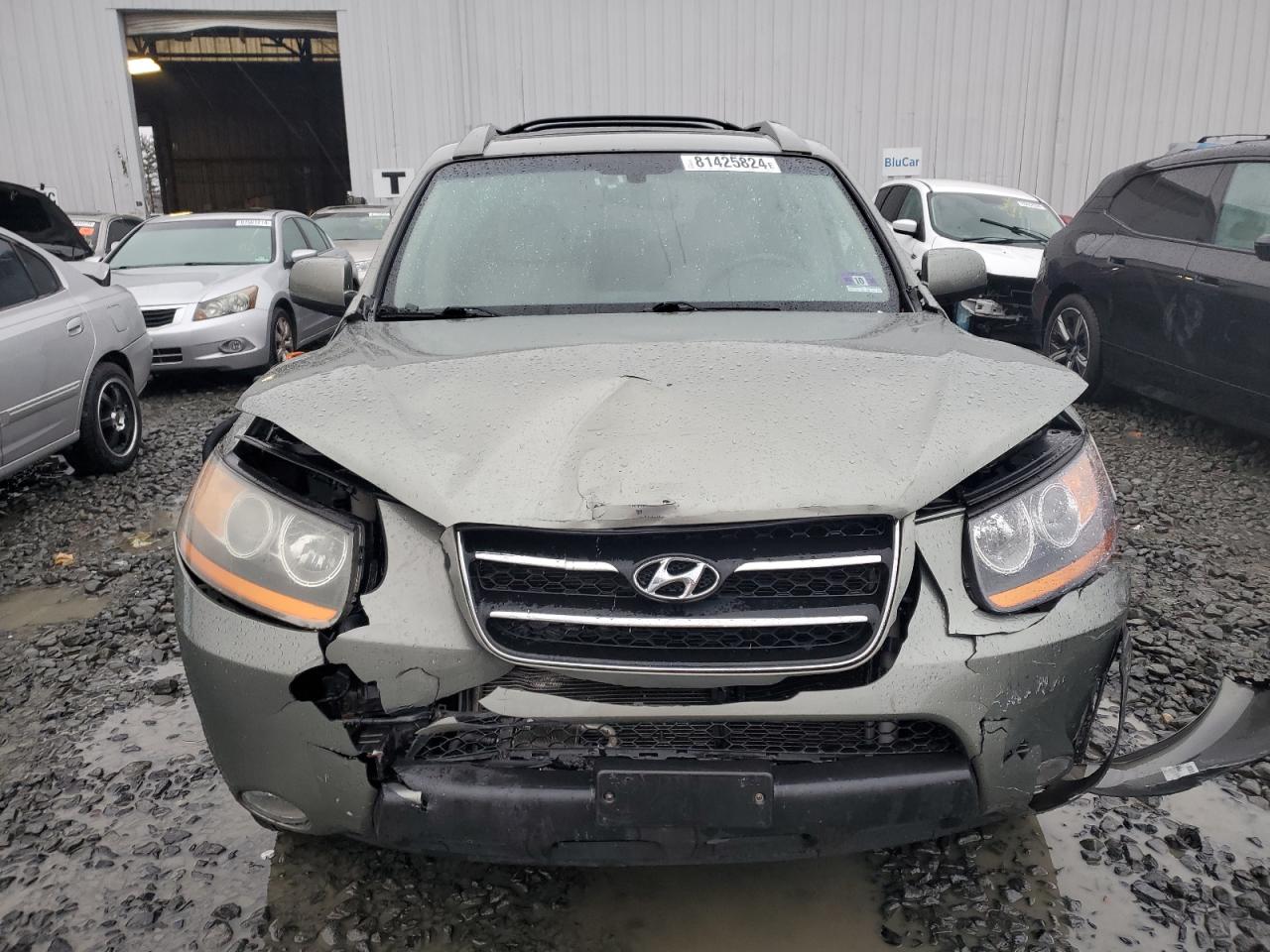 2009 Hyundai Santa Fe - Image 5