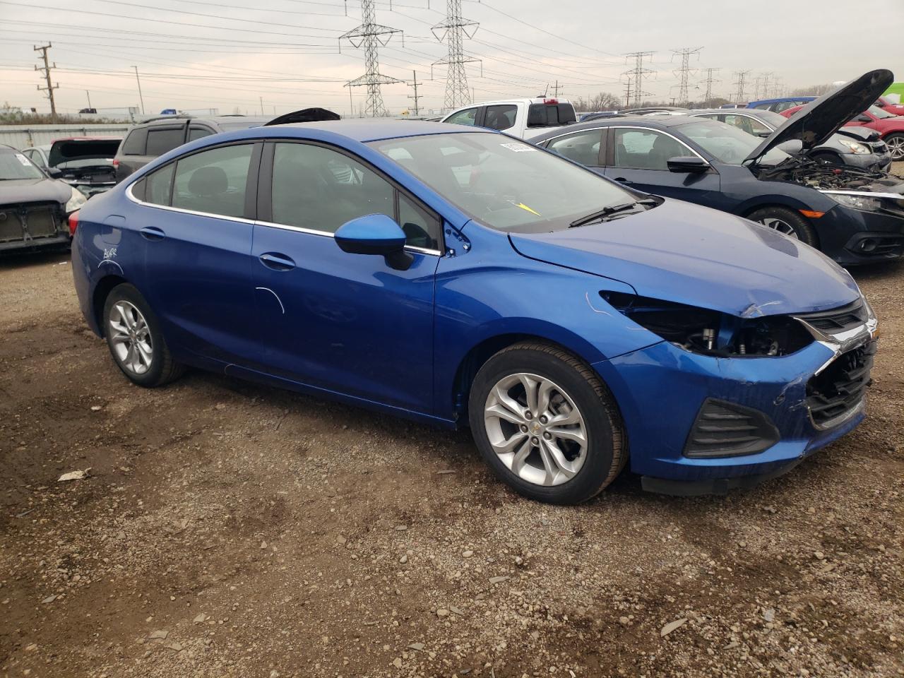 2019 Chevrolet Cruze - Image 4