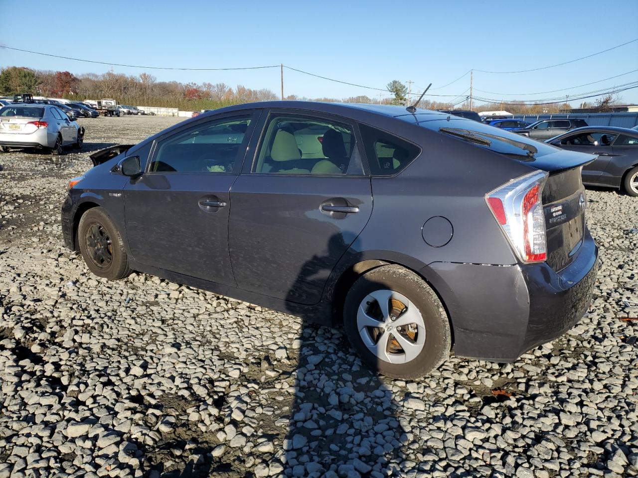 2015 Toyota Prius - Image 2