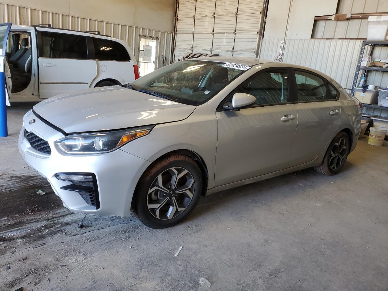 VIN 3KPF24AD9LE179549 2020 KIA FORTE no.1