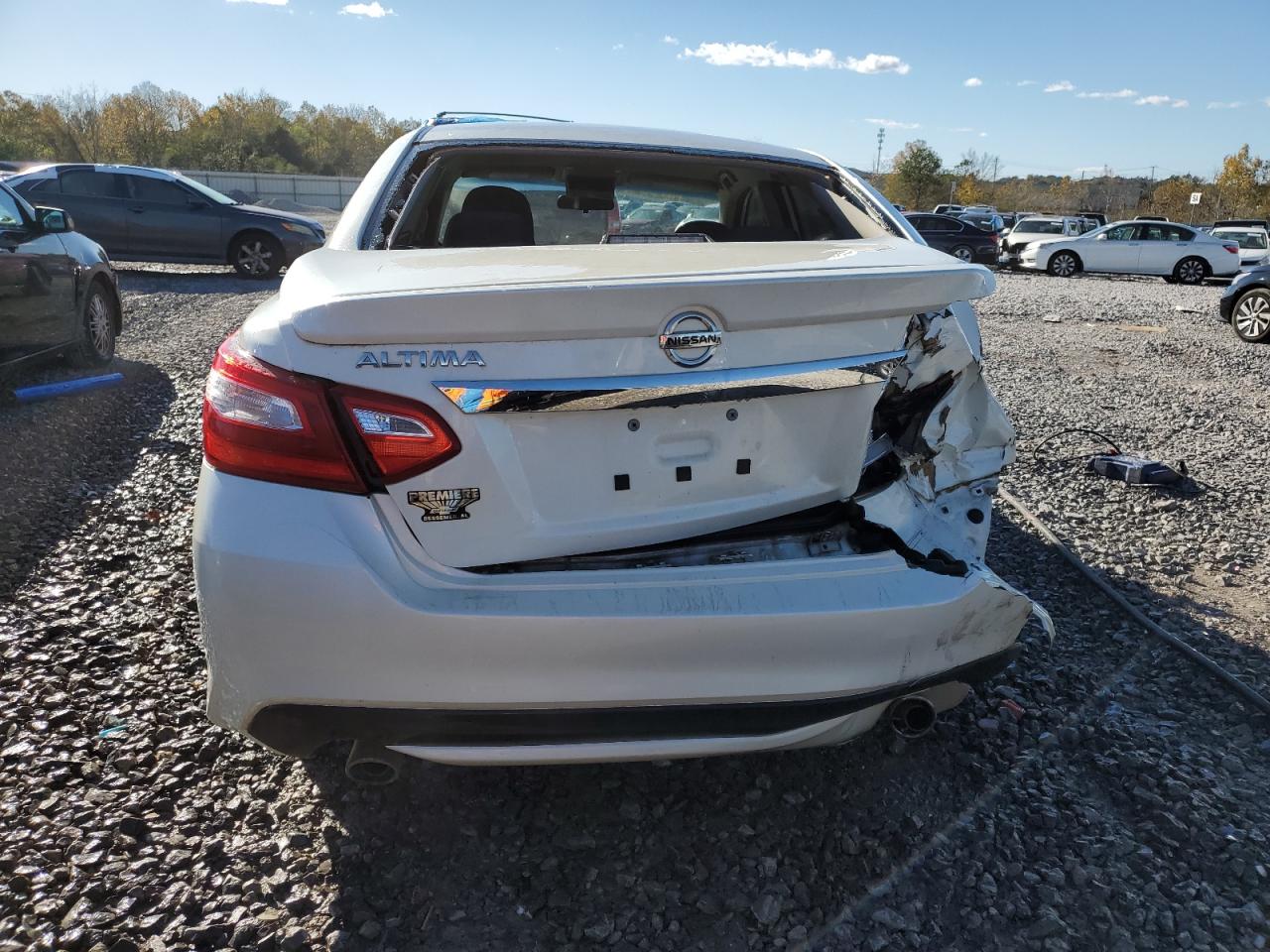 2016 Nissan Altima - Image 6