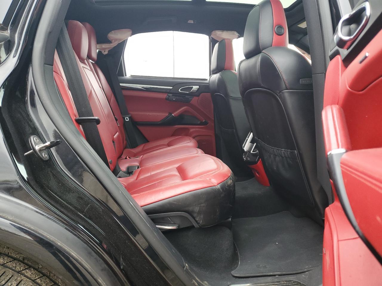 2017 Porsche Cayenne VIN: WP1AA2A27HKA90954 Lot: 78939054