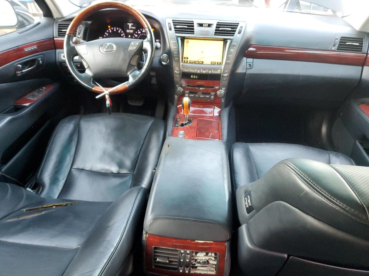 2008 Lexus LS - Image 8
