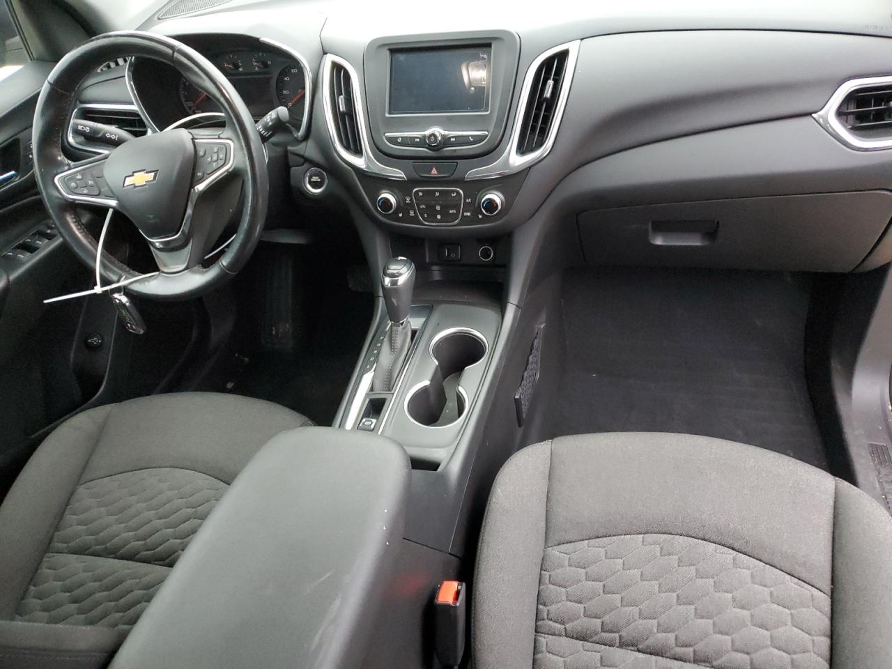 2018 Chevrolet Equinox - Image 8