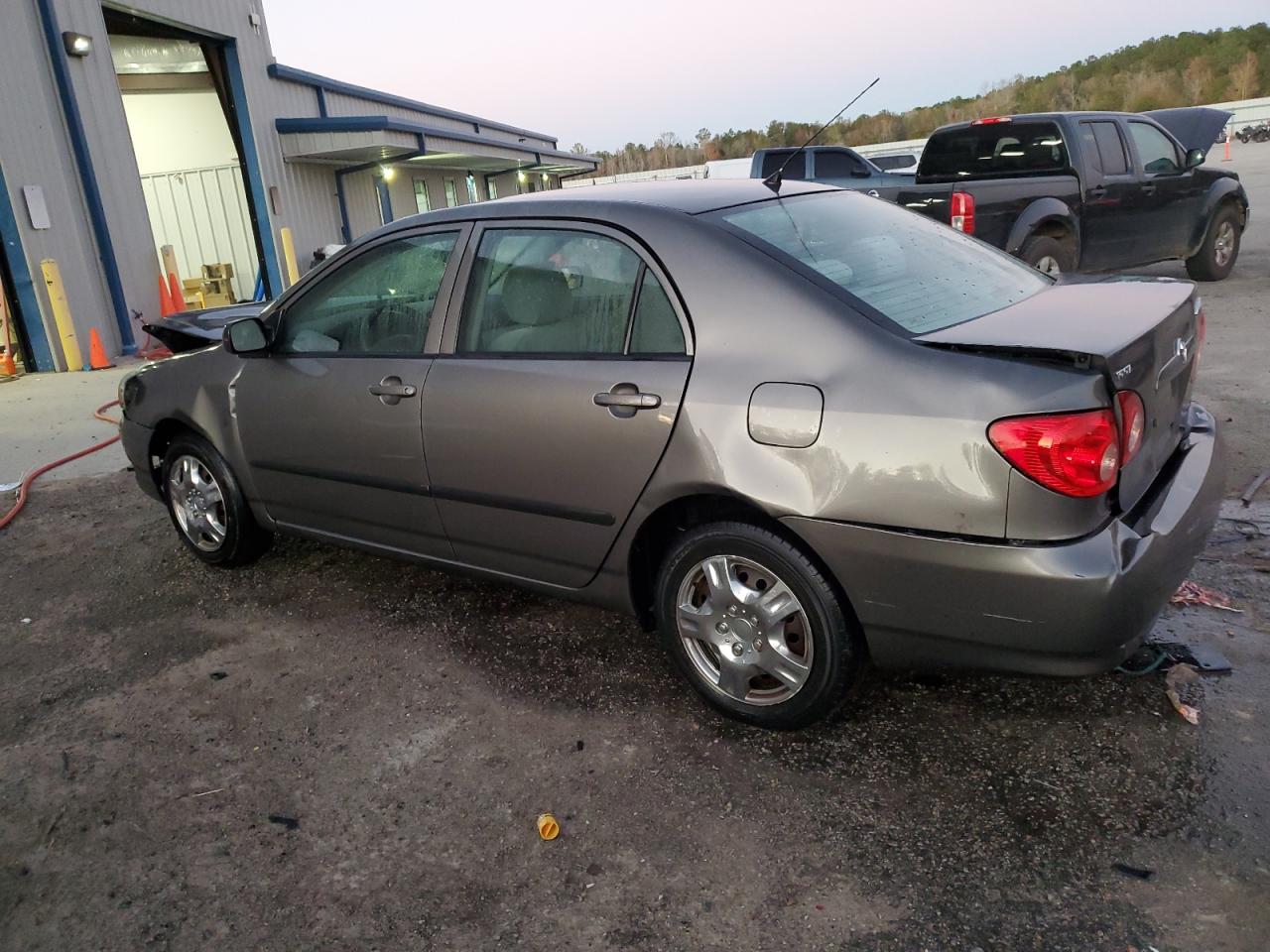 2007 Toyota Corolla - Image 2