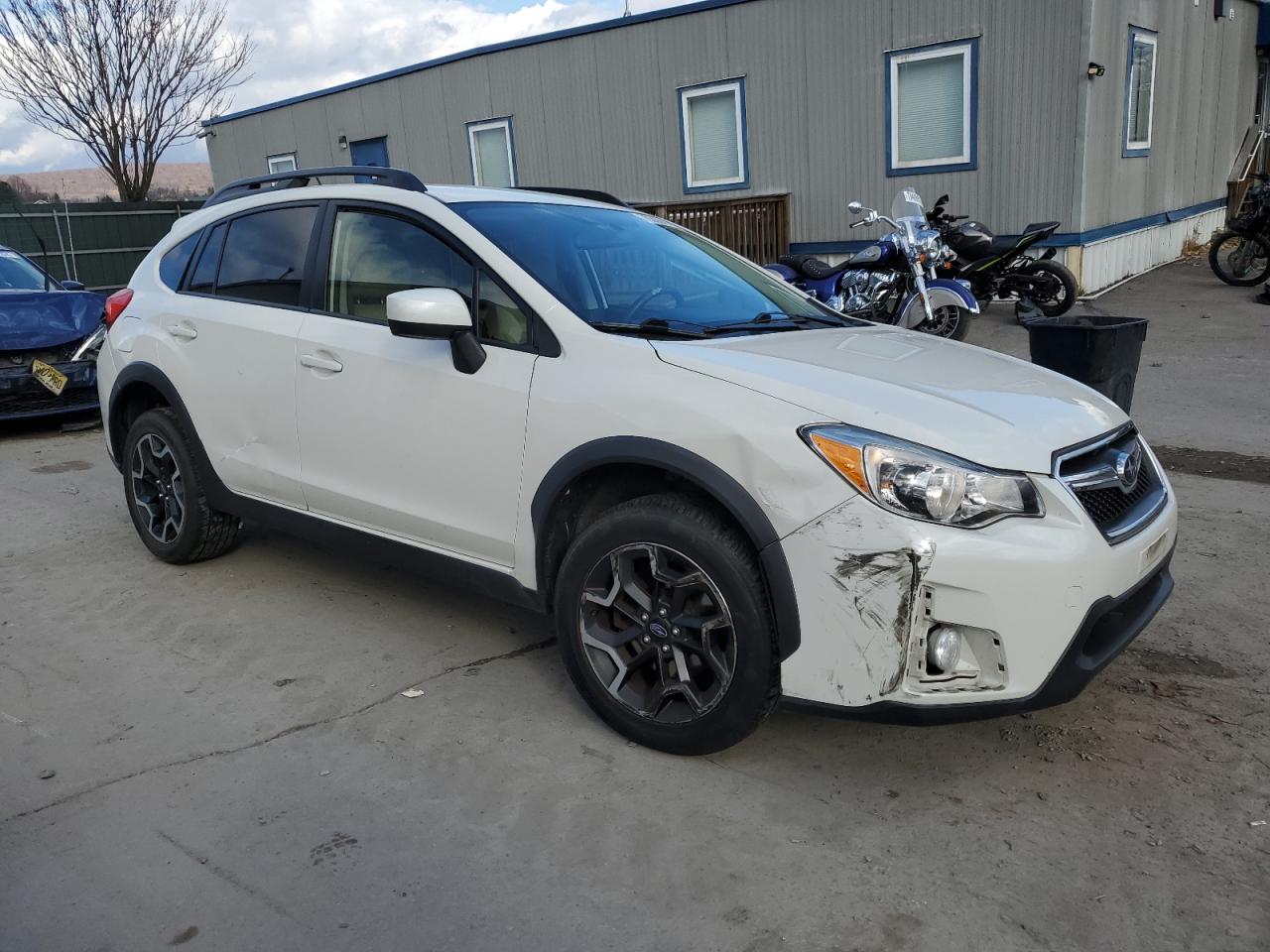 2016 Subaru XV - Image 4
