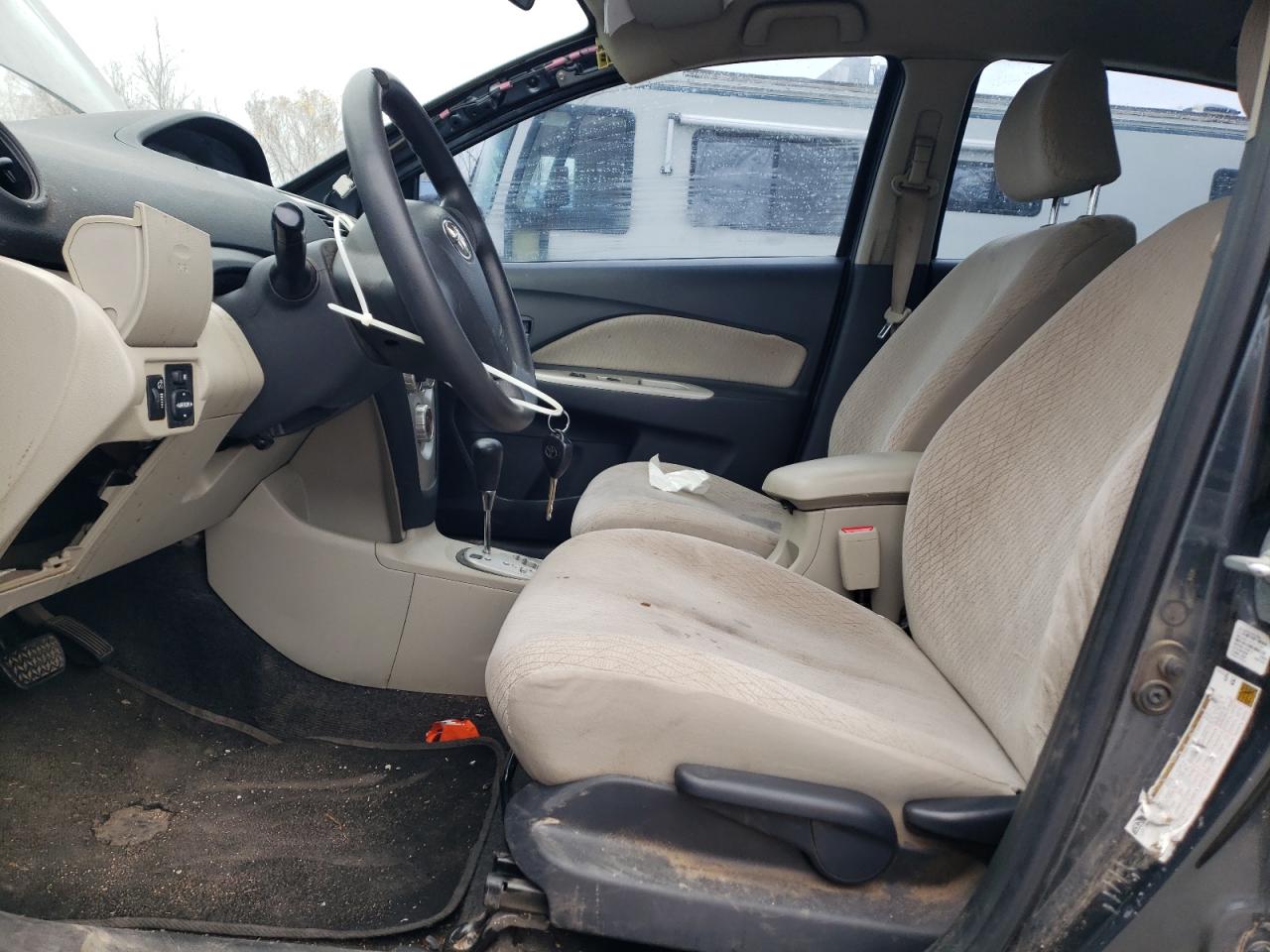 2007 Toyota Yaris VIN: JTDBT923371172507 Lot: 82767894