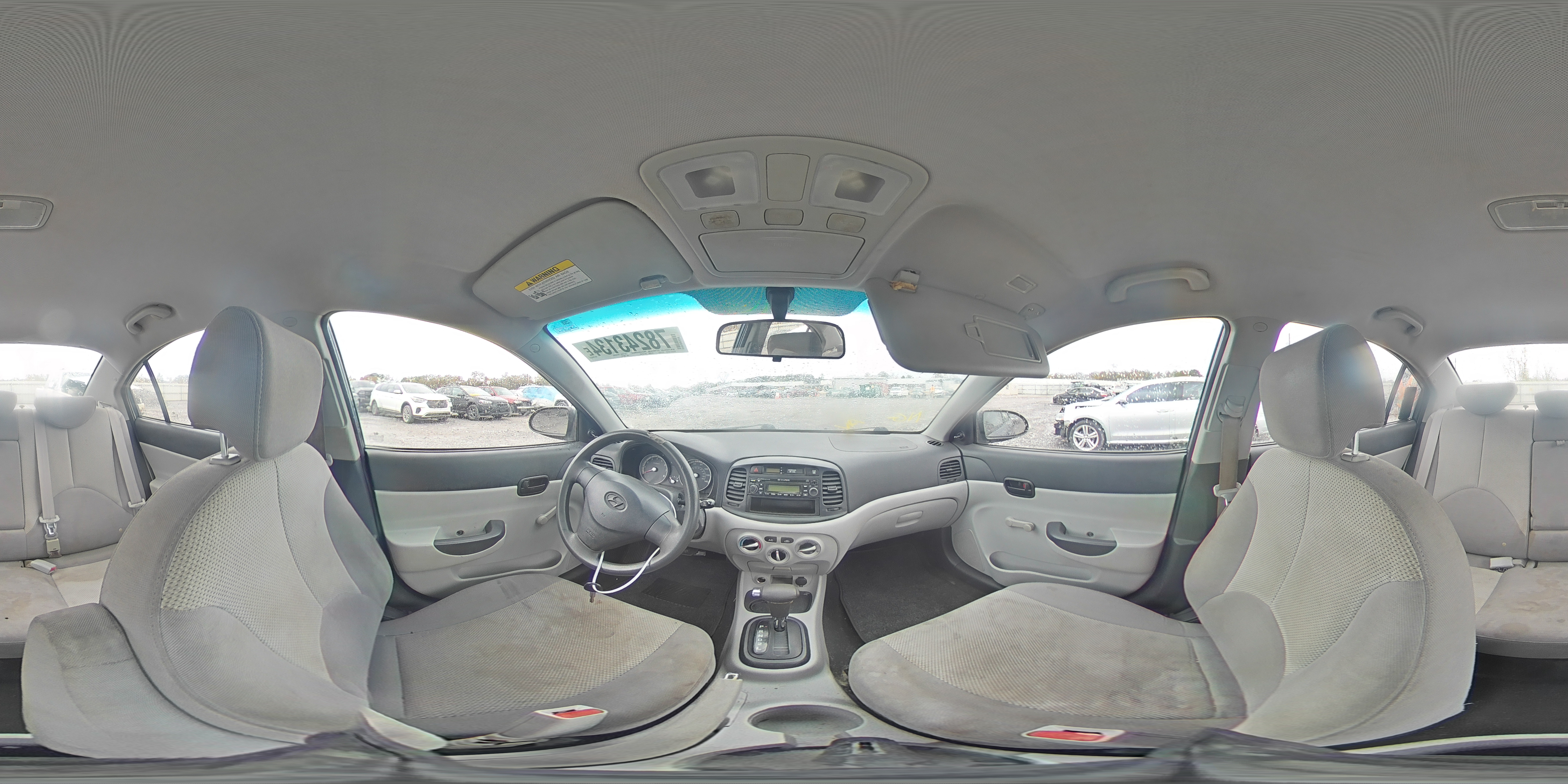2009 Hyundai Accent - Image 13